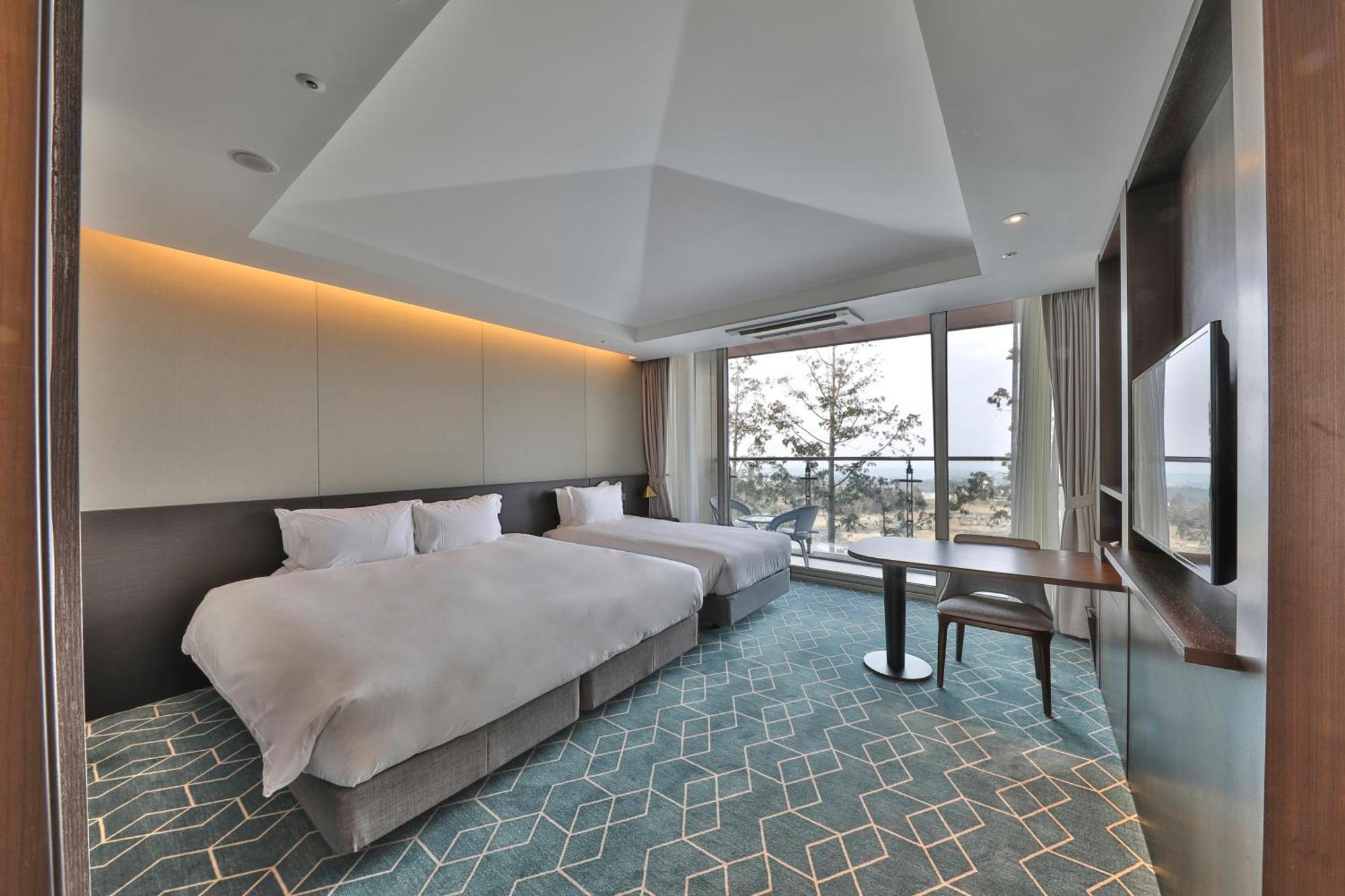 Camphortree Hotel And Resort Jeju Exterior foto